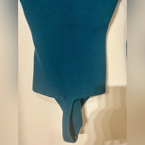 Abercrombie & Fitch Ribbed Knit Sweater Bodysuit - Picture 12 of 14